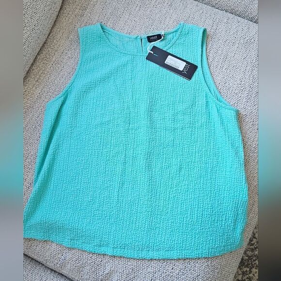 💝Mint Green Textured Sleeveless Top - Picture 1 of 2